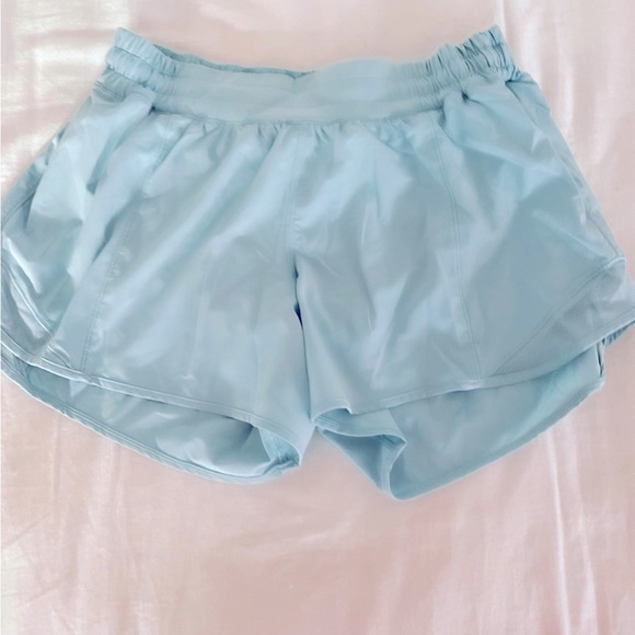 🪸Lululemon🪸 Hotty Hots size 10 tall color “aquamarine” preppy shorts! - Picture 1 of 4
